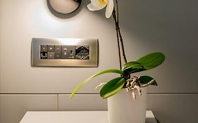 Hotel Shangri-La